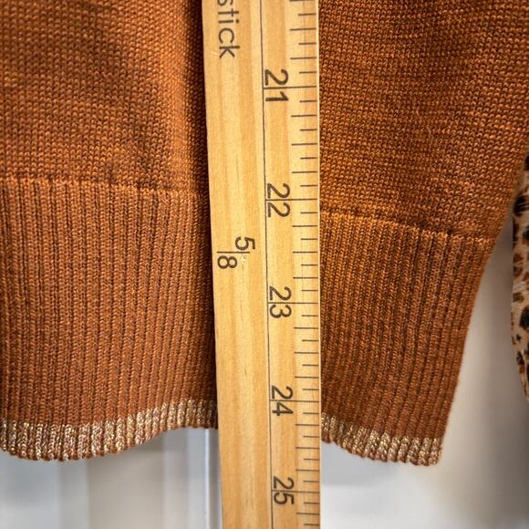 By Design Womens Animal Print Old Money Sweater Size M Sienna Brown Mob Wife - Picture 5 of 8